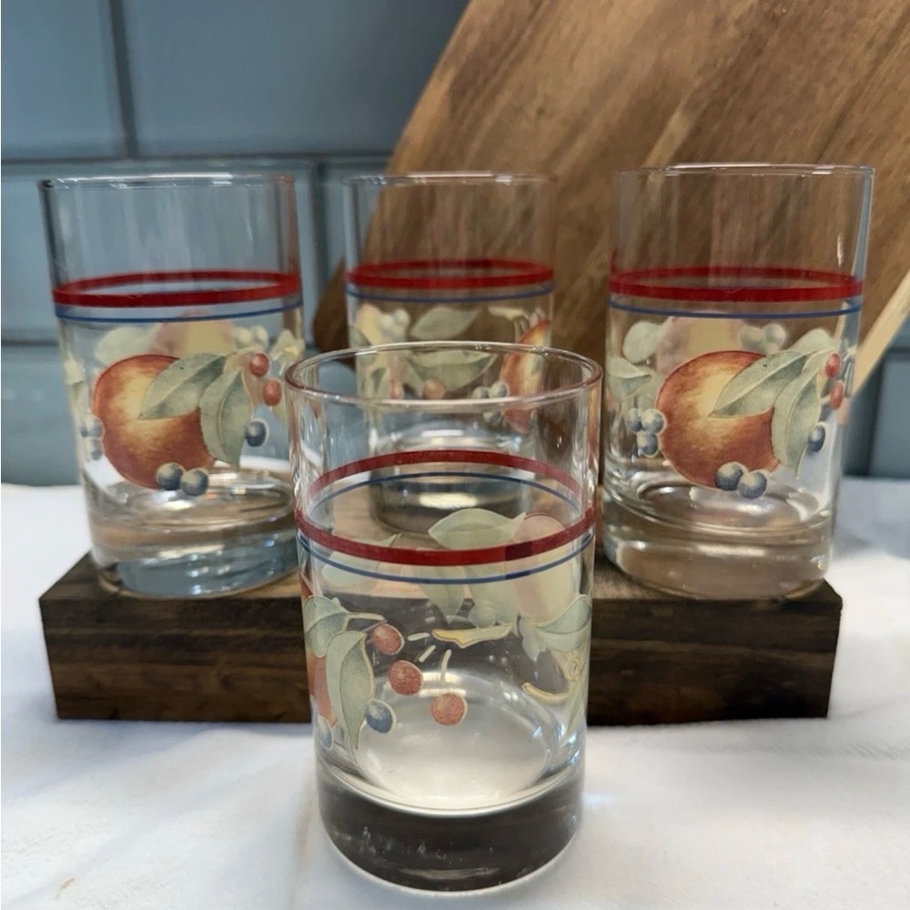 Vtg Juice Glasses - Red /Blue Band Peach Berry Pattern - granny – Set 4 Libbey